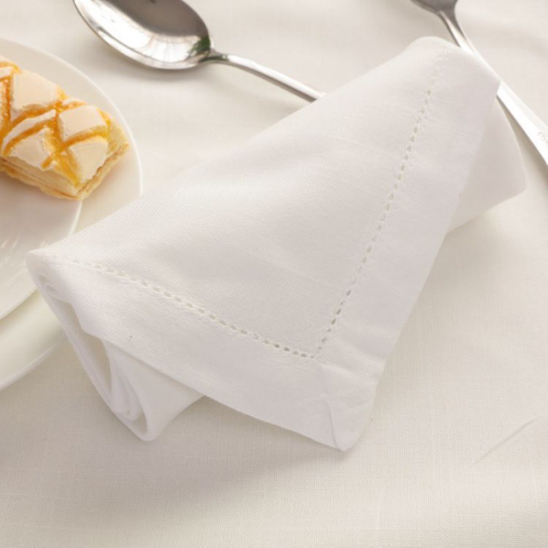 Luxury Square Napkin For Dinin - огляд і ціна Monogrammed Handkerchief