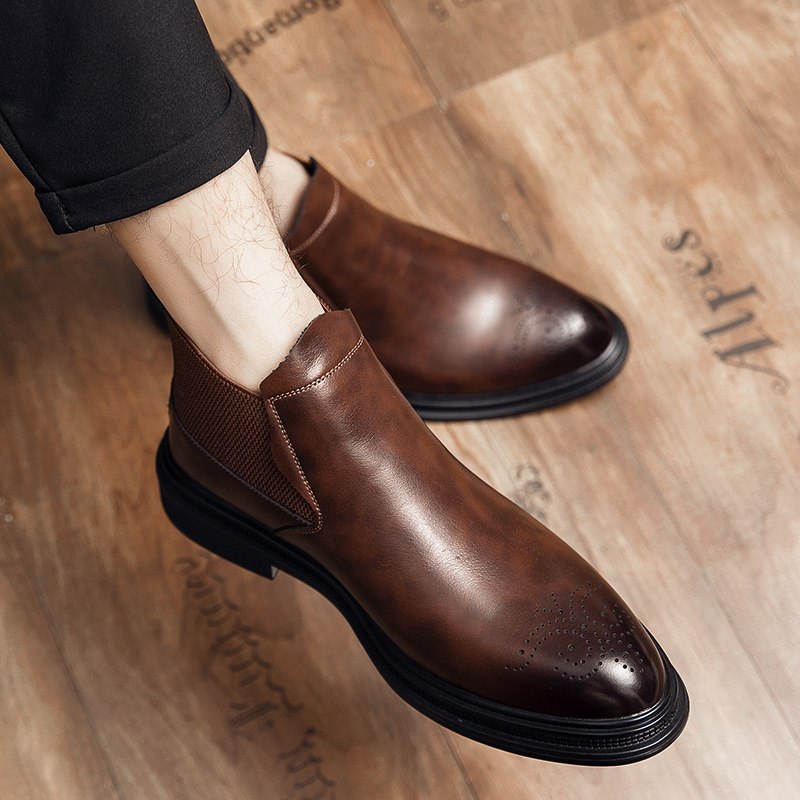 High-top leather shoes are ver - огляд і ціна Men'S Style Formal Wear